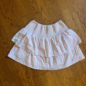 EUC Vineyard Vines tiered miniskirt , size XL